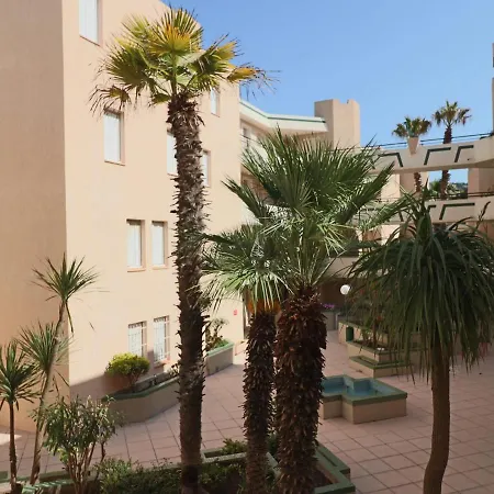 Climatise En Front De A Avec Piscine, Garage Et Wifi - Fr-1-472a-203 * Sete